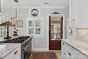 1035 Queens Rd, Charlotte, NC 28207 - Photo 17