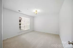 18009 Kings Point Dr, Cornelius, NC 28031 - Photo 21