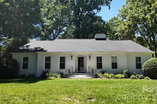 6818 Candlewyck Ln, Charlotte, NC 28226 - Photo 1