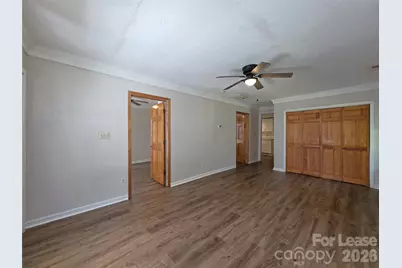 922 S Meeting Street, Statesville, NC 28677 - Photo 3