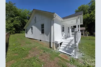 922 S Meeting Street, Statesville, NC 28677 - Photo 13