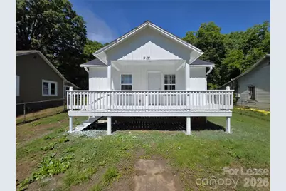 922 S Meeting Street, Statesville, NC 28677 - Photo 1