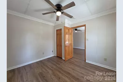 922 S Meeting Street, Statesville, NC 28677 - Photo 7