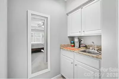 10913 Knight Castle Drive, Charlotte, NC 28277 - Photo 21