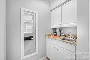 10913 Knight Castle Dr, Charlotte, NC 28277 - Photo 21