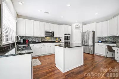 10913 Knight Castle Drive, Charlotte, NC 28277 - Photo 11