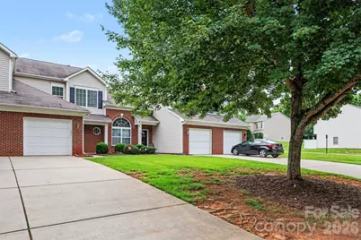 11718 Stockdale Court, Pineville, NC 28134 - Photo 3