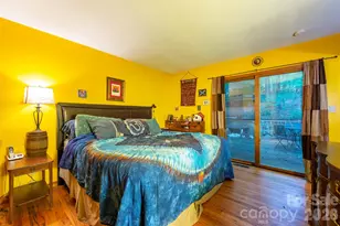 23 Hunting Ldg Dr, Black Mountain, NC 28711 - Photo 5