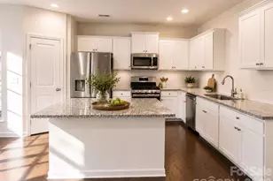 327 Willowsford Dr, Monroe, NC 28110 - Photo 3