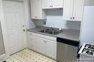822 Tremont Ave E, Charlotte, NC 28203 - Photo 3