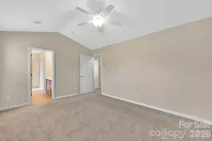 12929 Beddingfield Dr, Charlotte, NC 28278 - Photo 15