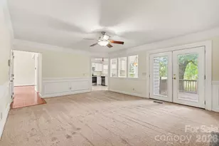 7104 Kinsmore Ln, Charlotte, NC 28269 - Photo 17