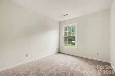 7104 Kinsmore Lane, Charlotte, NC 28269 - Photo 21