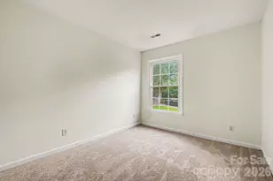 7104 Kinsmore Ln, Charlotte, NC 28269 - Photo 21