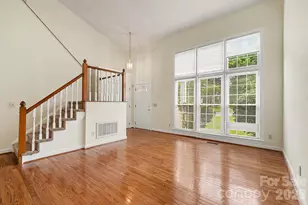 7104 Kinsmore Ln, Charlotte, NC 28269 - Photo 7
