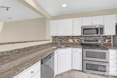 8772 Robinson Forest Drive, Charlotte, NC 28277 - Photo 15
