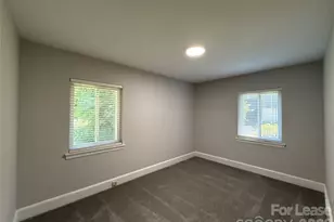 932 Hickory Nut St, Charlotte, NC 28205 - Photo 13