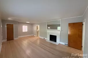 932 Hickory Nut St, Charlotte, NC 28205 - Photo 3