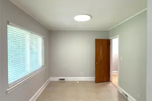 932 Hickory Nut St, Charlotte, NC 28205 - Photo 11
