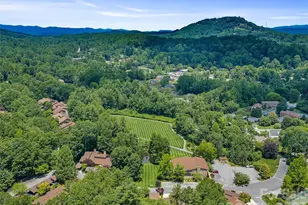 301 White Oak Dr, Hendersonville, NC 28791 - Photo 35