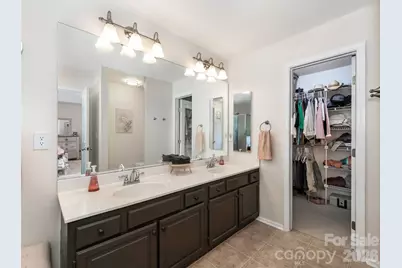 12401 Bentcreek Lane, Matthews, NC 28105 - Photo 19