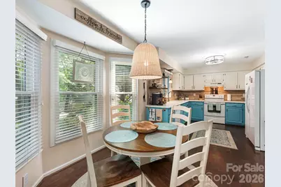 12401 Bentcreek Lane, Matthews, NC 28105 - Photo 3