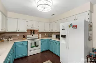 12401 Bentcreek Ln, Matthews, NC 28105 - Photo 11