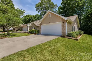 308 Wiltshire Cir, Fletcher, NC 28732 - Photo 3