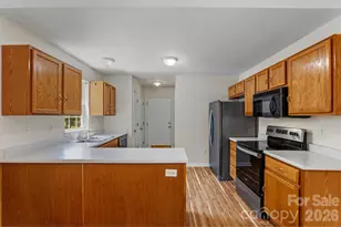 308 Wiltshire Cir, Fletcher, NC 28732 - Photo 23