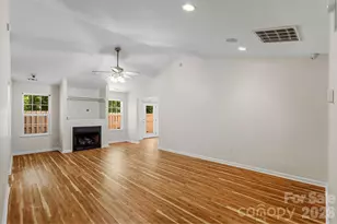 308 Wiltshire Cir, Fletcher, NC 28732 - Photo 7