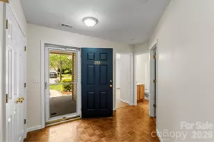 308 Wiltshire Cir, Fletcher, NC 28732 - Photo 5