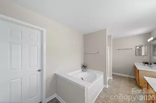 6403 Sackett Way, Charlotte, NC 28269 - Photo 15