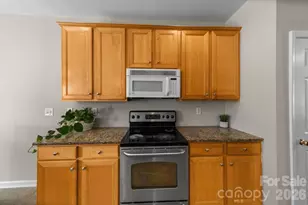 6403 Sackett Way, Charlotte, NC 28269 - Photo 5