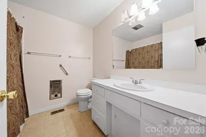 824 NE Powell Road, Lenoir, NC 28645 - Photo 19
