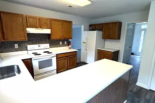 4417 Cades Cove Dr, Charlotte, NC 28273 - Photo 9
