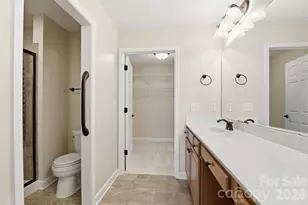 227 Lone Oak Cir, Rock Hill, SC 29732 - Photo 5