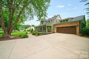98 Garden Ln, Canton, NC 28716 - Photo 3