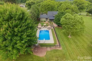 98 Garden Ln, Canton, NC 28716 - Photo 7