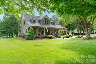 98 Garden Ln, Canton, NC 28716 - Photo 5