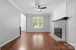 127 Citation Dr, Mooresville, NC 28117 - Photo 3