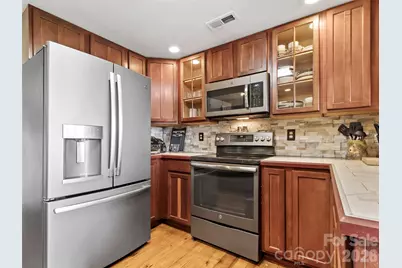 250 Creekside Way #C102, Burnsville, NC 28714 - Photo 15