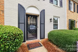 4605 Hedgemore Dr, Charlotte, NC 28209 - Photo 3