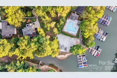 134 Waterford Drive, Mooresville, NC 28117 - Photo 9