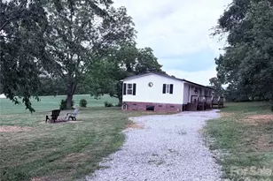 33 Honeysuckle Ln, Taylorsville, NC 28682 - Photo 41