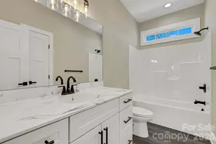 31 Elkwood Ave, Asheville, NC 28804 - Photo 37