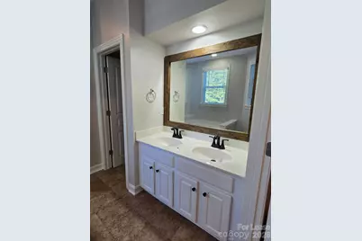 18813 Coachmans Trace, Cornelius, NC 28031 - Photo 15