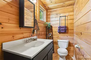520 Patricia Rd, Black Mountain, NC 28711 - Photo 17