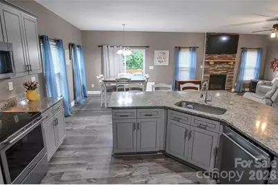 122 Windstone Drive, Troutman, NC 28166 - Photo 15