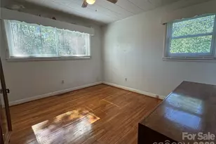 2939 Links Dr, Granite Falls, NC 28630 - Photo 13