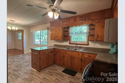 2939 Links Drive, Granite Falls, NC 28630 - Photo 3